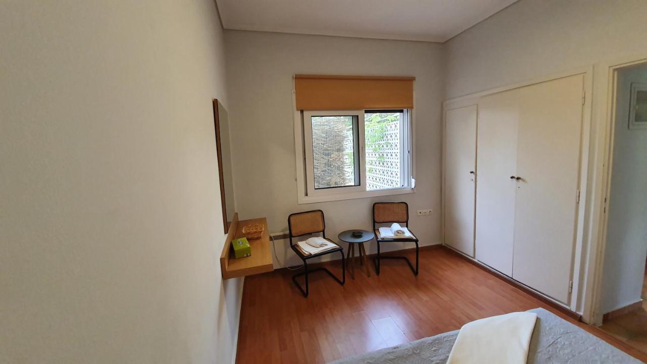 Cozy Seaside Studio In Lemos Vouliagmenis Афины Экстерьер фото