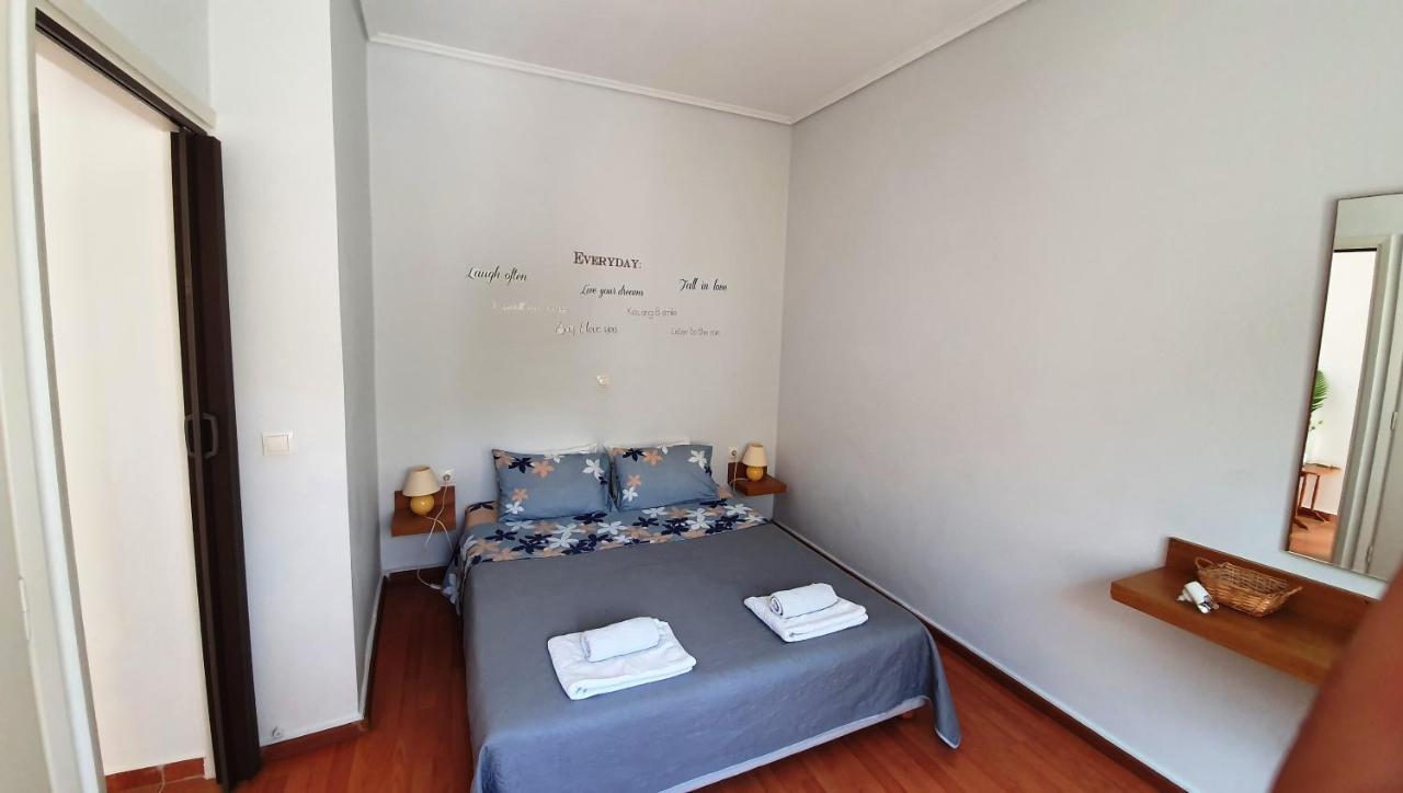 Cozy Seaside Studio In Lemos Vouliagmenis Афины Экстерьер фото